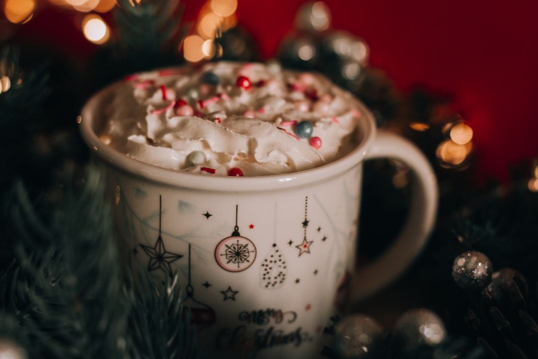 white-and-blue-ceramic-mug-with-white-and-red-liquid-pwp6uzqavhy
